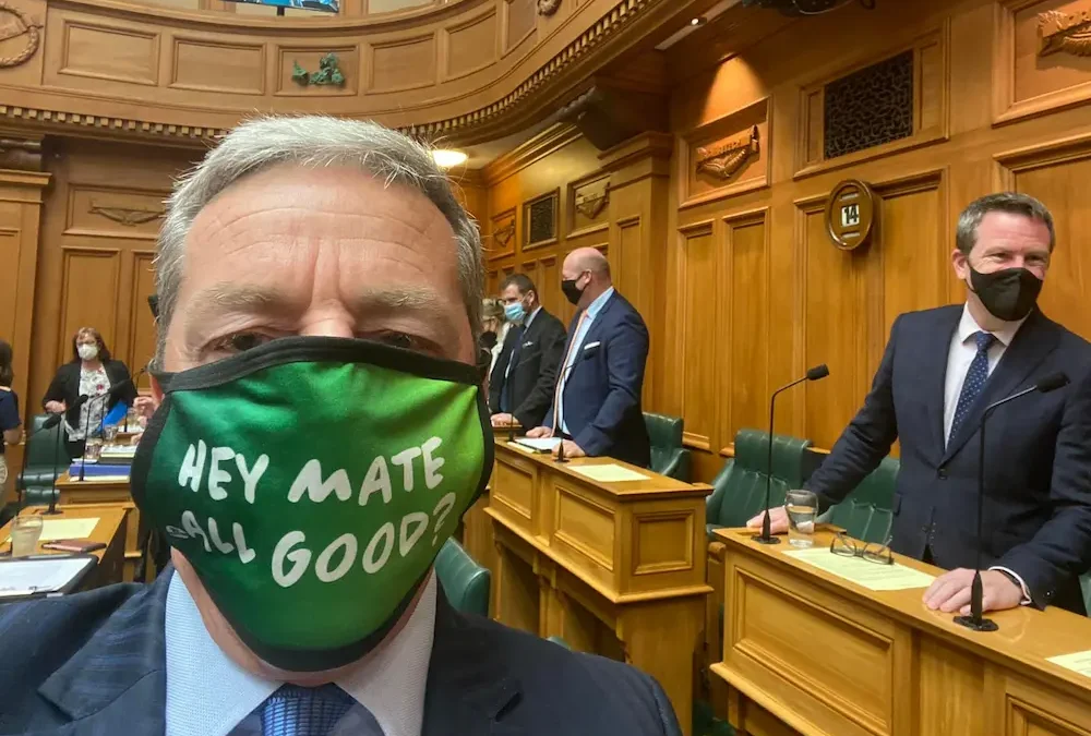 Andrew Bayly donning a MATES PPE Face Mask